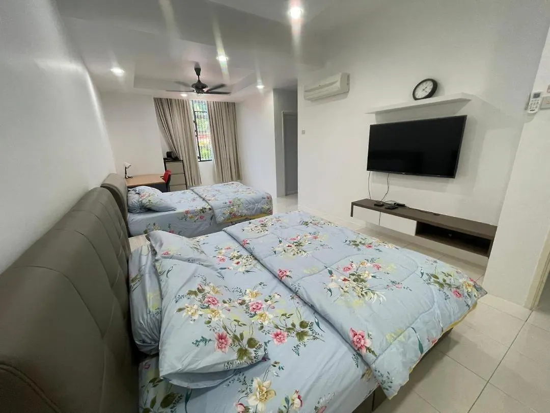 Nyaman Sweet Home Balik Pulau Daire